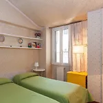 Dora Trevi Apartment